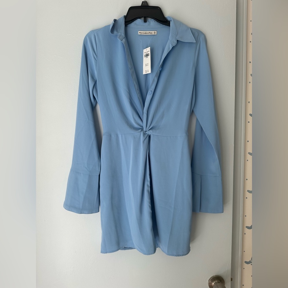 NWT Abercrombie Dress in XS; light and perfect for summer!
